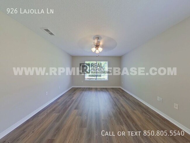 Foto del edificio - 926 Lajolla Ln