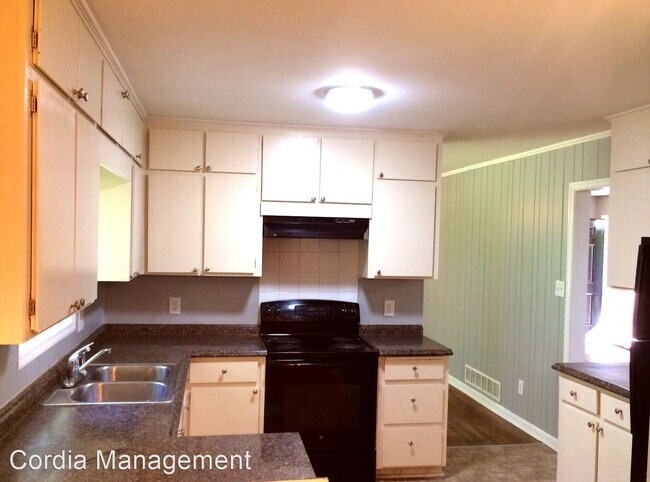 Building Photo - 3 br, 2 bath House - 789 Adams Dr