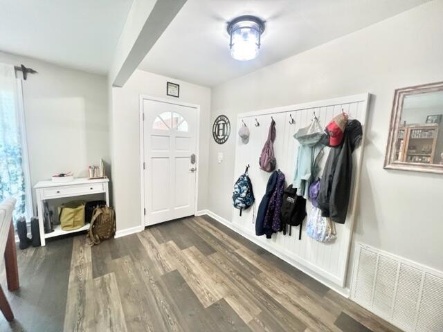 Building Photo - 4528 Parkwood Ln