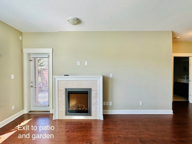 Building Photo - 6611 Eckersley Rd