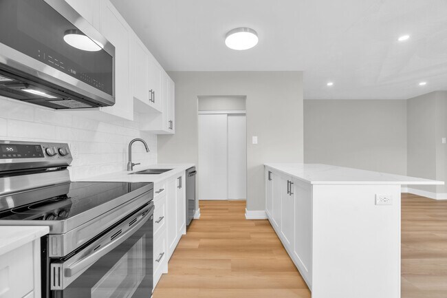 Photo du bâtiment - 437 Hazel St