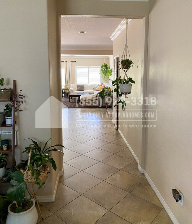 Building Photo - 31916 Sea Green Ct