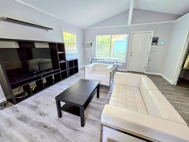 Photo - 1145 41st St Apartment