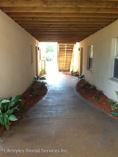 Building Photo - 2 br, 2 bath House - 125 Poinsettia St