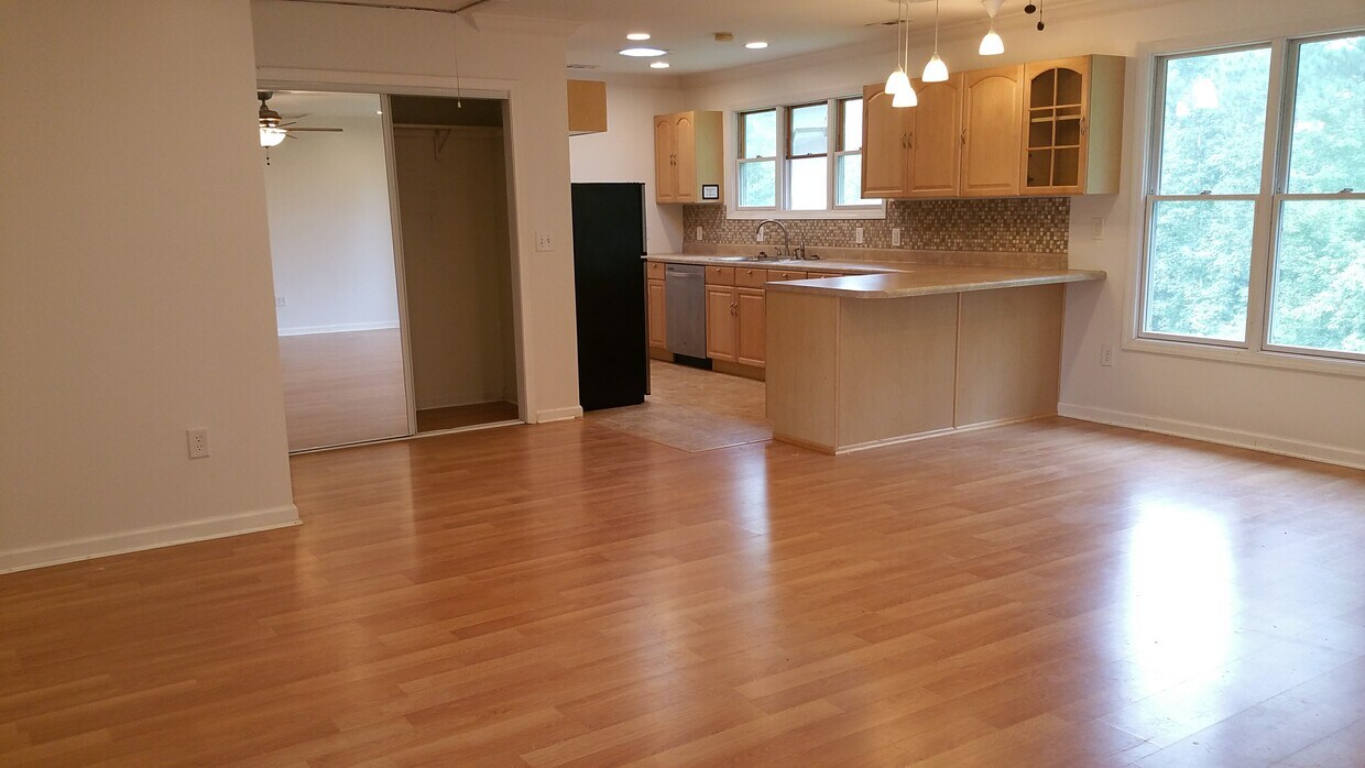 341 Riggans Way Unit A, Franklinton, NC 27525 Apartments in