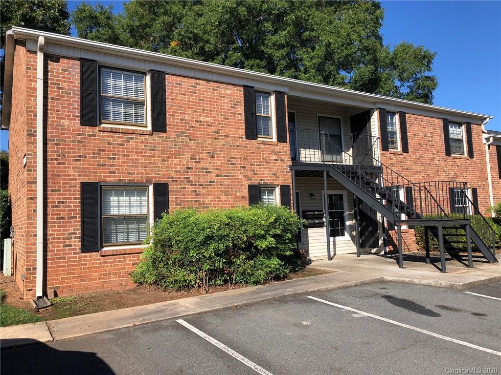 Primary Photo - 5903 Quail Hollow Rd