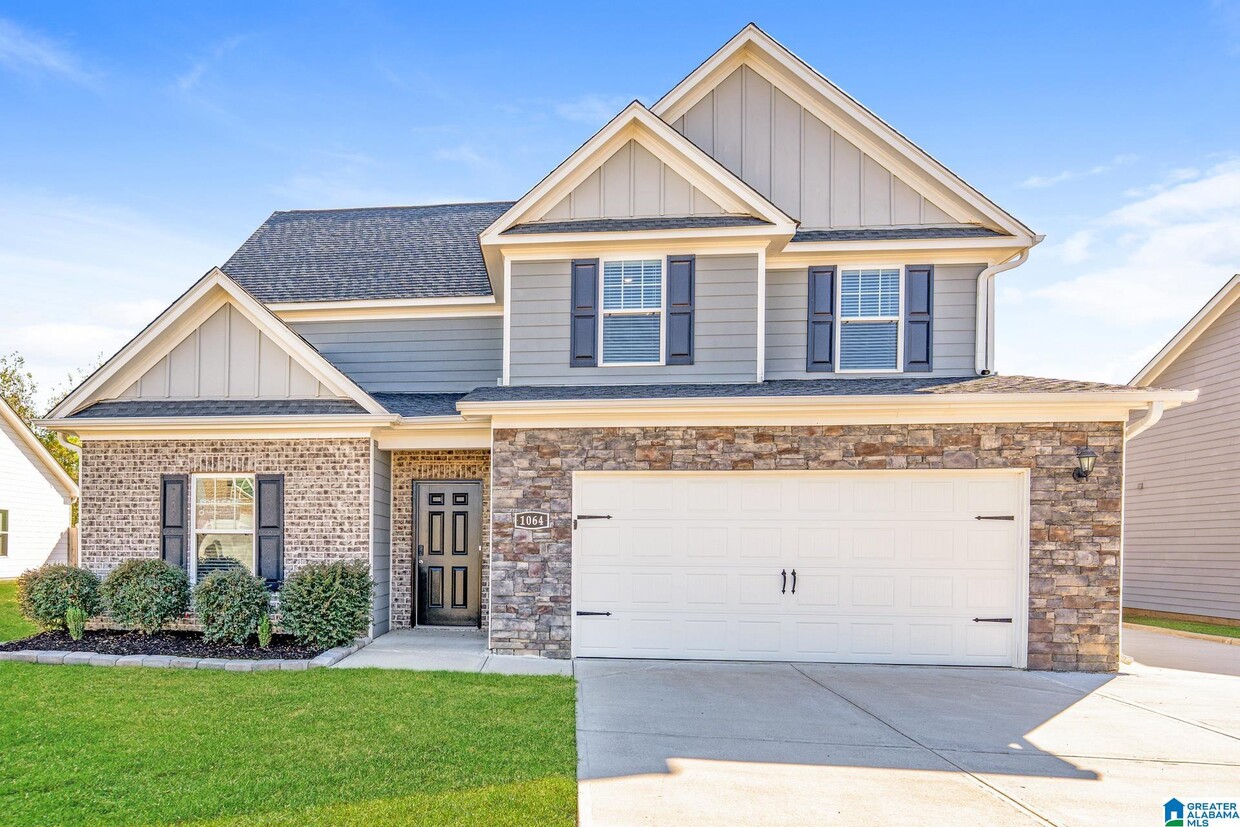 Foto principal - 1064 Pilgrim Ln