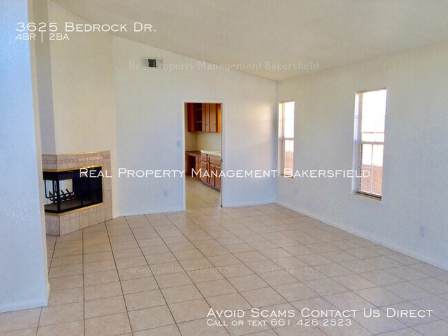 Foto del edificio - 3625 Bedrock Dr