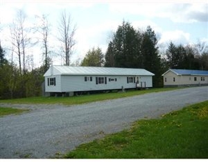 Road with Additional Homes - 114 Grissino Ln