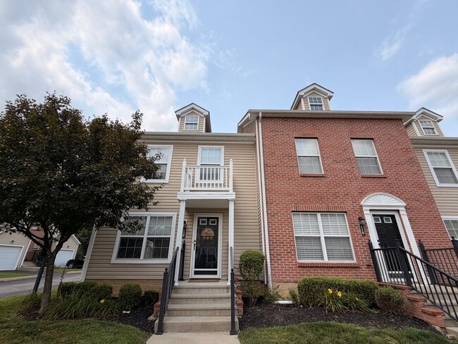 Building Photo - 120 Gifford Rd