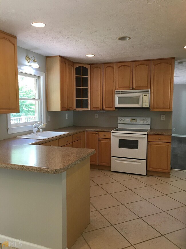 6815 Tilton Ln NW, Atlanta, GA 30360 House for Rent in Atlanta, GA