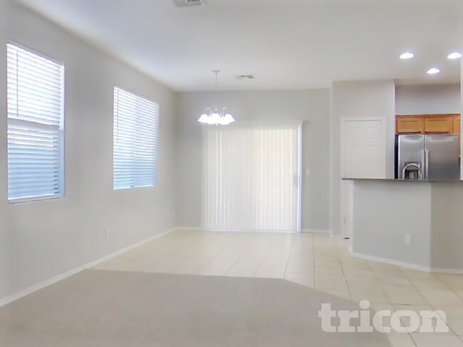 Building Photo - 39815 N Bridlewood Way