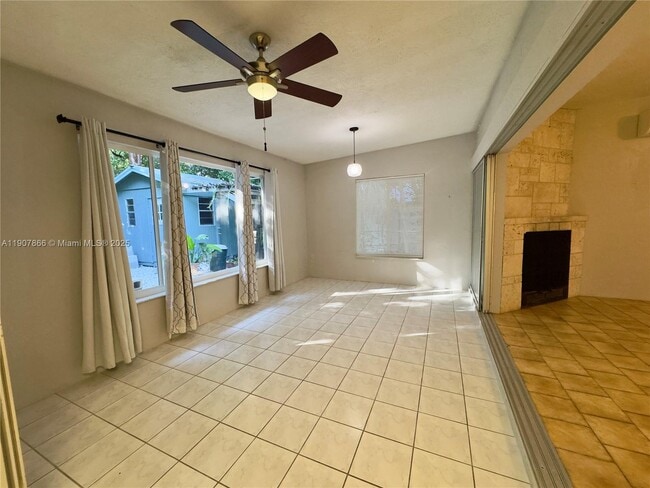 Building Photo - 154 Cocoa Dr