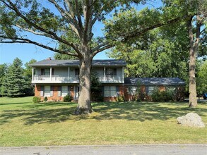 Building Photo - 1133 Westmoor Pl