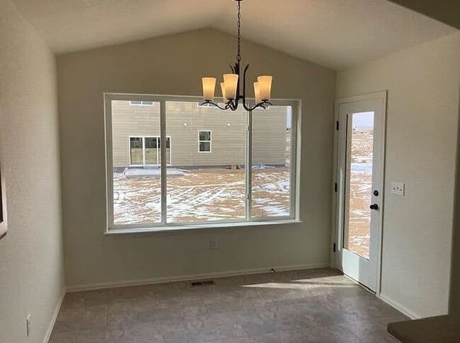 Building Photo - Promontory Ranch Home