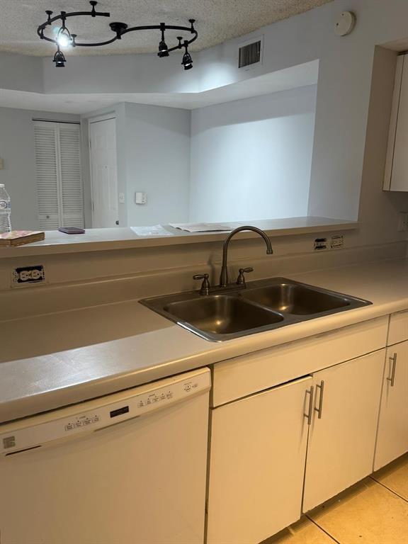 Photo - 4808 N State Rd 7 Townhome