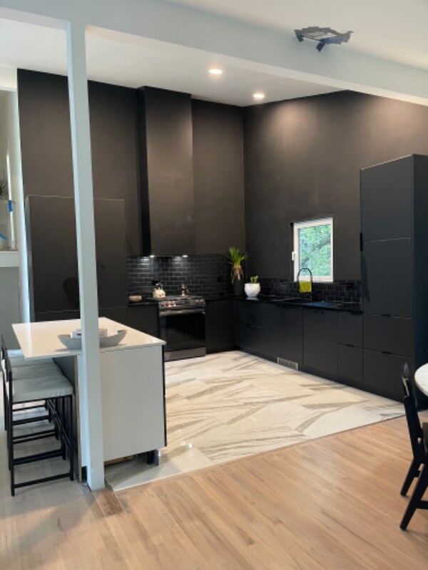 Foto del edificio - 5044 Greenfield Rd