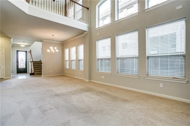 Building Photo - 1127 Ivy Charm Way