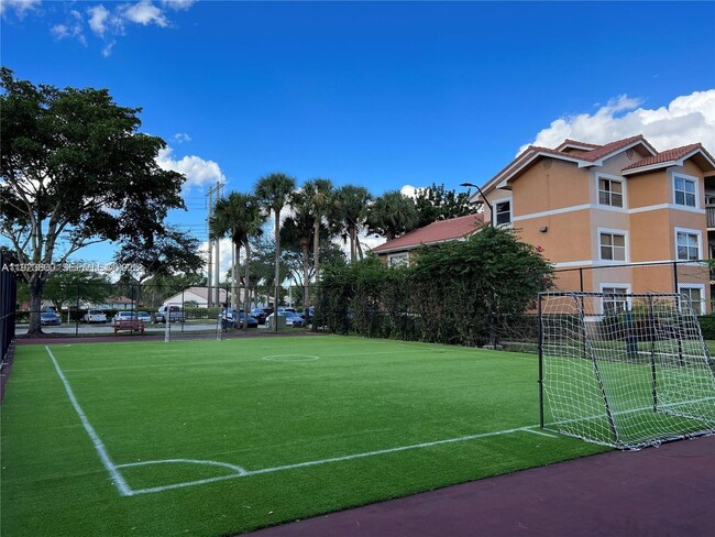 Building Photo - 9055 Wiles Rd