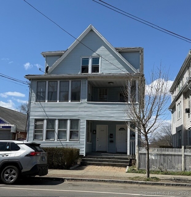 Foto principal - 2127 E Main St
