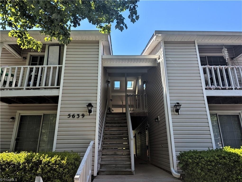 5639 Hornaday Rd Unit B, Greensboro, NC 27409 Condo for Rent in
