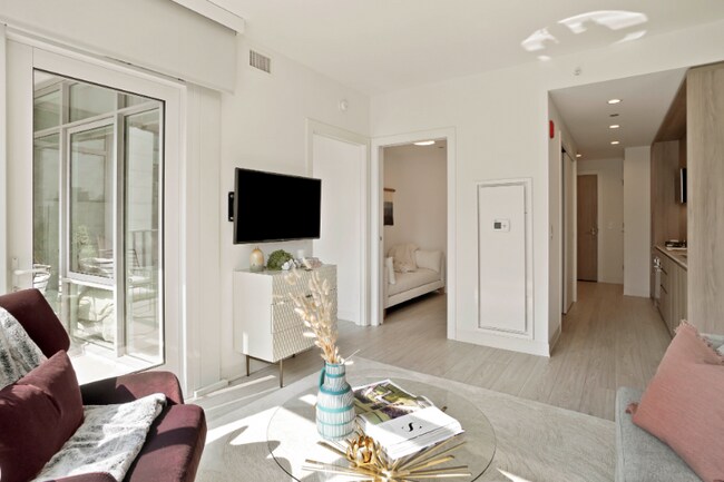 Foto del edificio - 354 N Halsted St