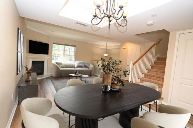 Foto principal - 4035 Bluff View Way