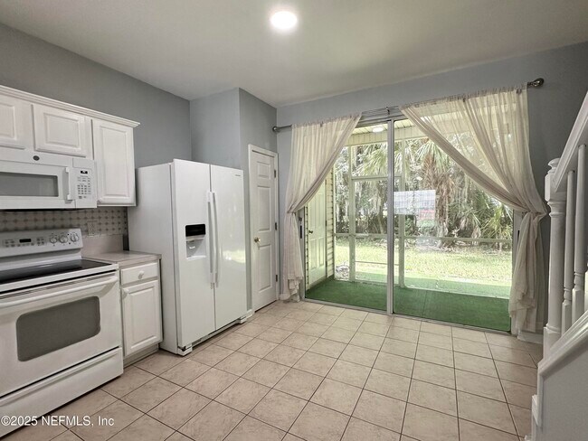Foto del edificio - 3548 Lone Tree Ln
