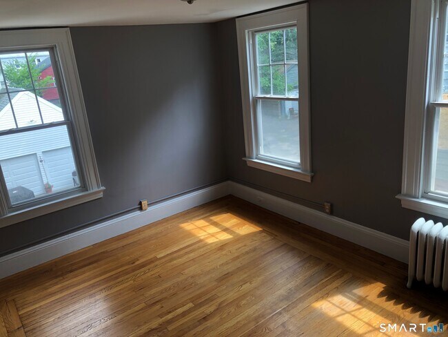 Foto del edificio - 249 Highland St