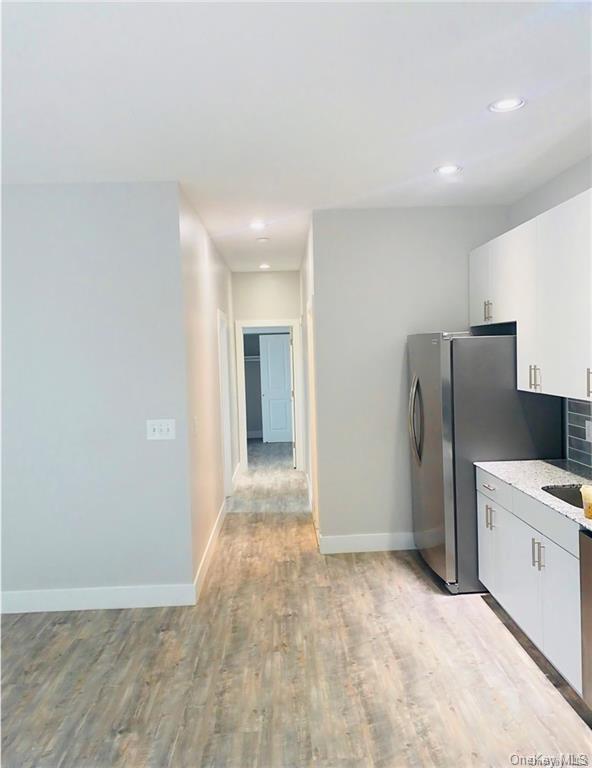 Foto del edificio - 25 W Hartsdale Ave