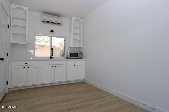 Foto del edificio - 709 W 1st St