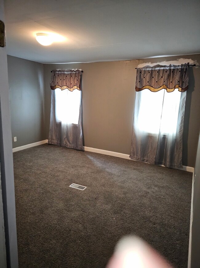 2nd Bedroom - 4730 Pimlico Rd