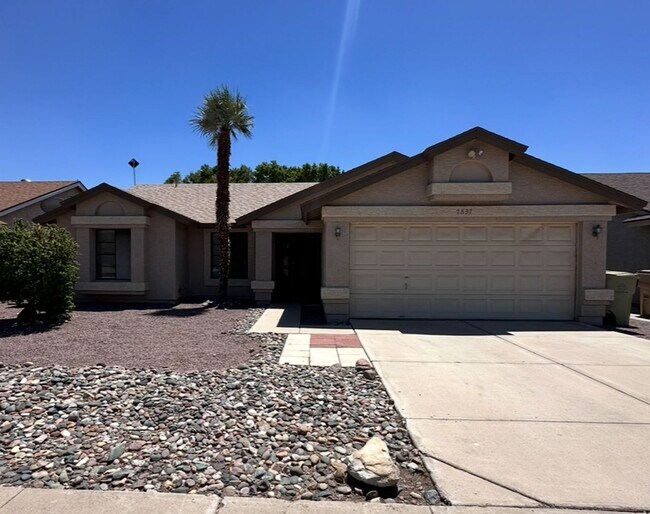 Photo - Freshly Painted Glendale Home