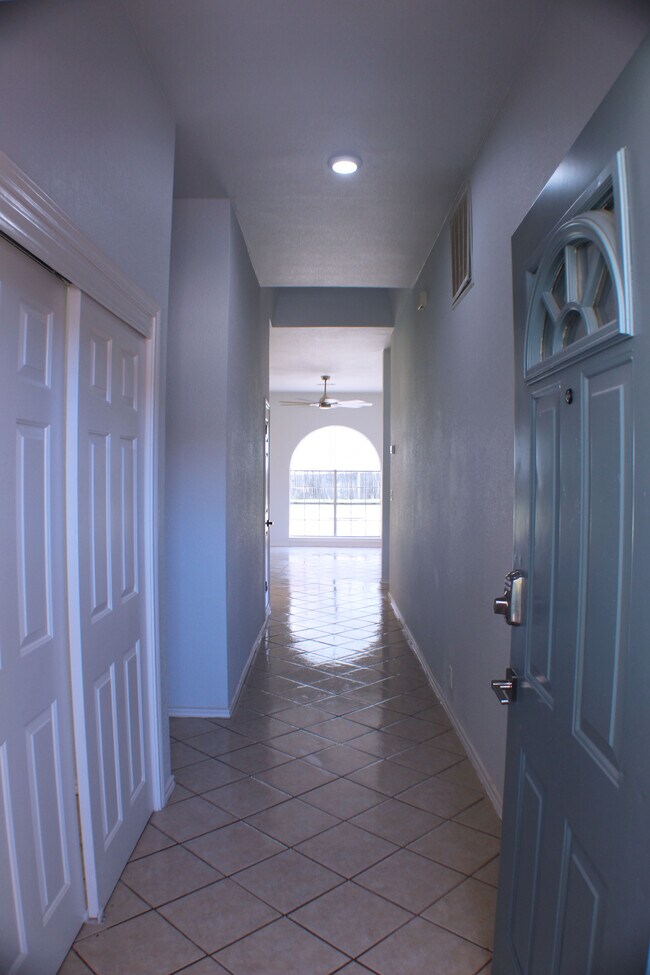 13103 Viento Del Sur St, Manchaca, TX 78652 House Rental in Manchaca