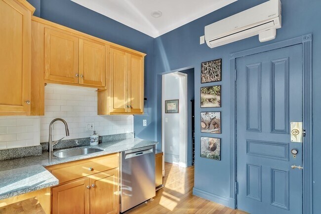 Foto del edificio - 295 Beacon St