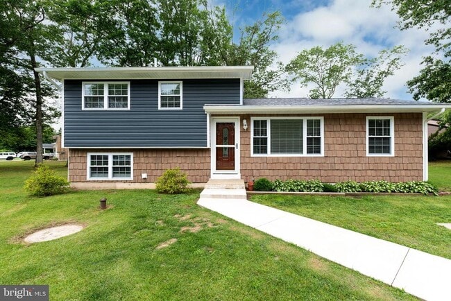 Building Photo - 1409 Brown Rd