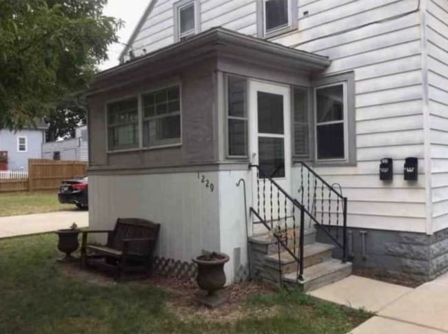 Building Photo - 1229 Terrace Ave