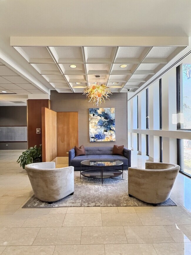 Foto del edificio - 1660 N La Salle Dr