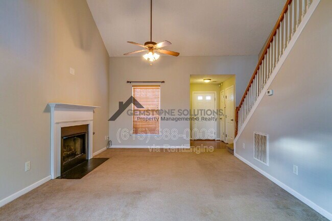 Photo - 2012 McCrory Pl House