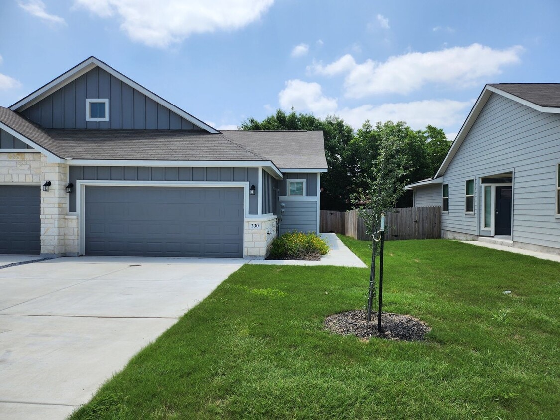 230232 Joseph Cir, Cibolo, TX 78108 Townhome Rentals in Cibolo TX