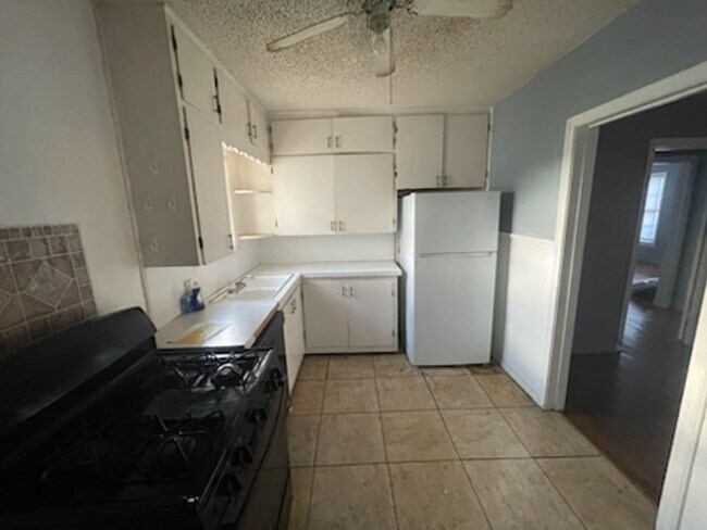Foto del edificio - Cute 2 Bedroom