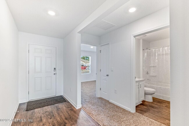 Building Photo - 47 Tordera Ln