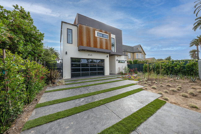 Building Photo - 4141 Marcasel Ave