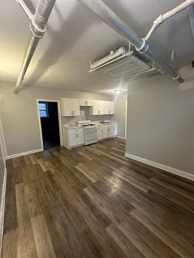 129 Scofield St Unit 13, Newark, NJ 07106 Apartments in Newark, NJ