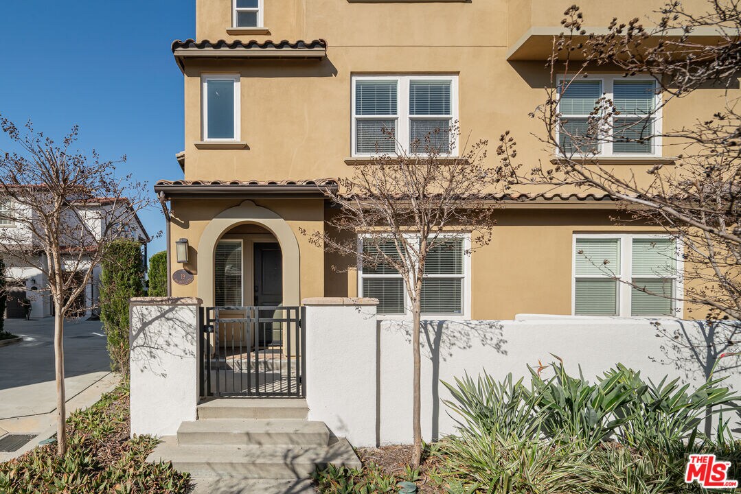 Primary Photo - 281 Mar Vista Ave