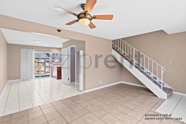 Building Photo - 38539 Royal Ann Common