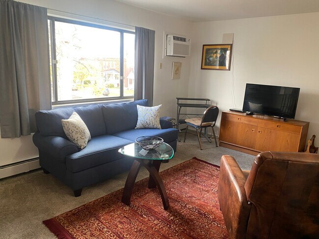 Foto del edificio - 1600 Newman Ave