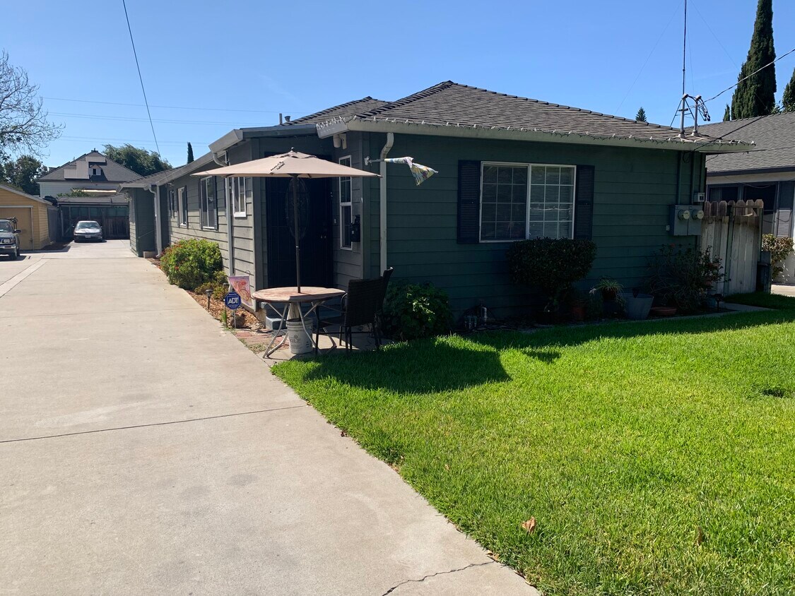 941 S 11th St Unit 2, San Jose, CA 95112 941 S 11th St San Jose, CA