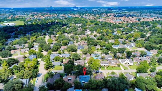 Building Photo - 14115 Wickersham Ln