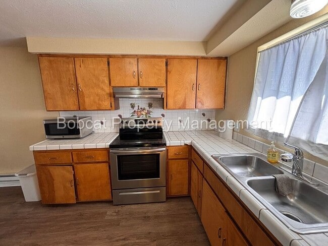 Foto del edificio - 1316 Green Dr